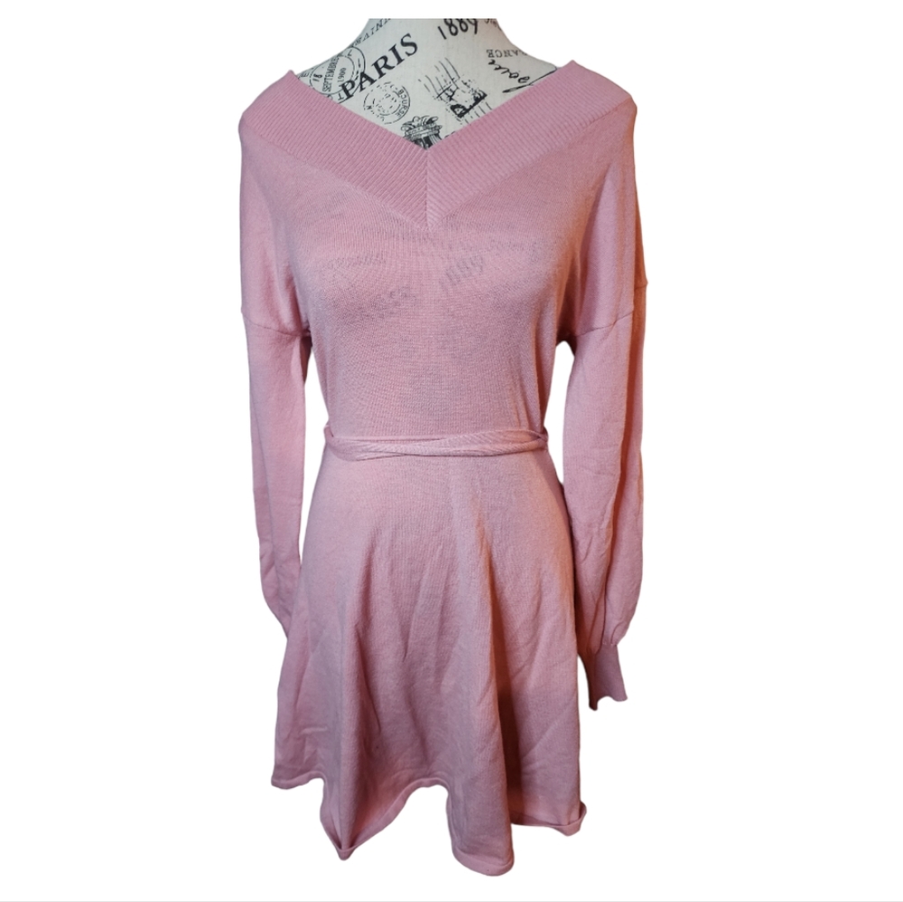 NWT Sequin Hearts Pink Long Sleeve Dress